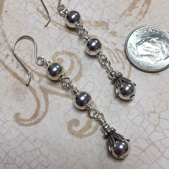 NWOT simple silver lotus earrings sterling wire - Picture 5 of 5